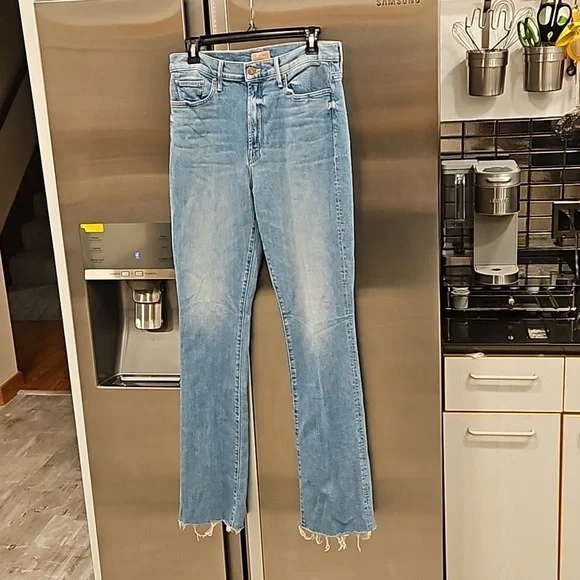 💕MOTHER💕 The Insider Sneak Fray Jeans ~ Love On The Beat 31 NWOT